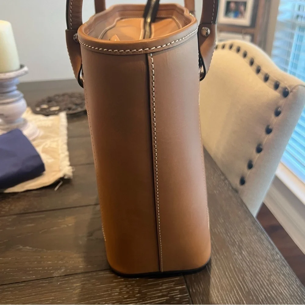 NWT Dooney & Bourke Nana All Leather Tote - Brown